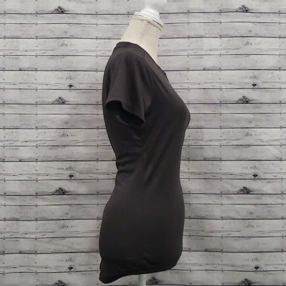 Puma-Dry Cell Poly Tech Short Sleeve V-Neck - Picture 2 of 8